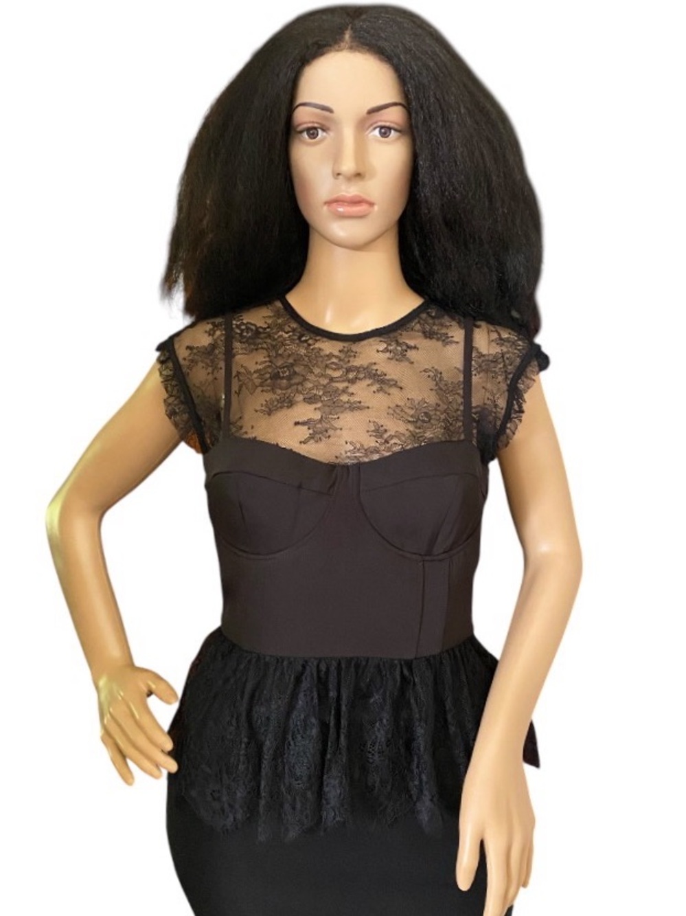Zara women’s black lace bustier peplum top